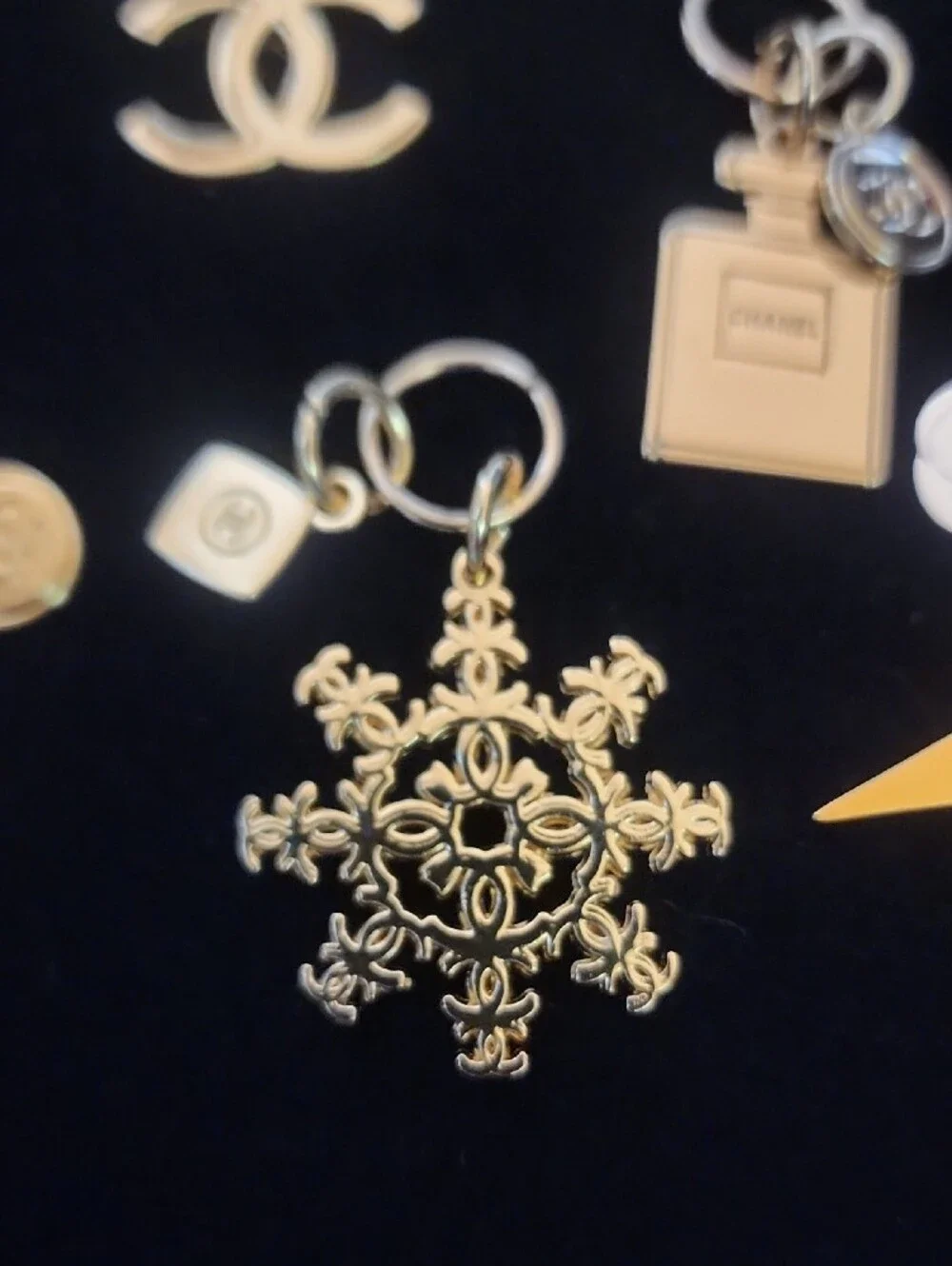 Chanel Christmas Charms Set Of 5 W/ Free Gold Tone Charm Necklace 1 Of A Kind!